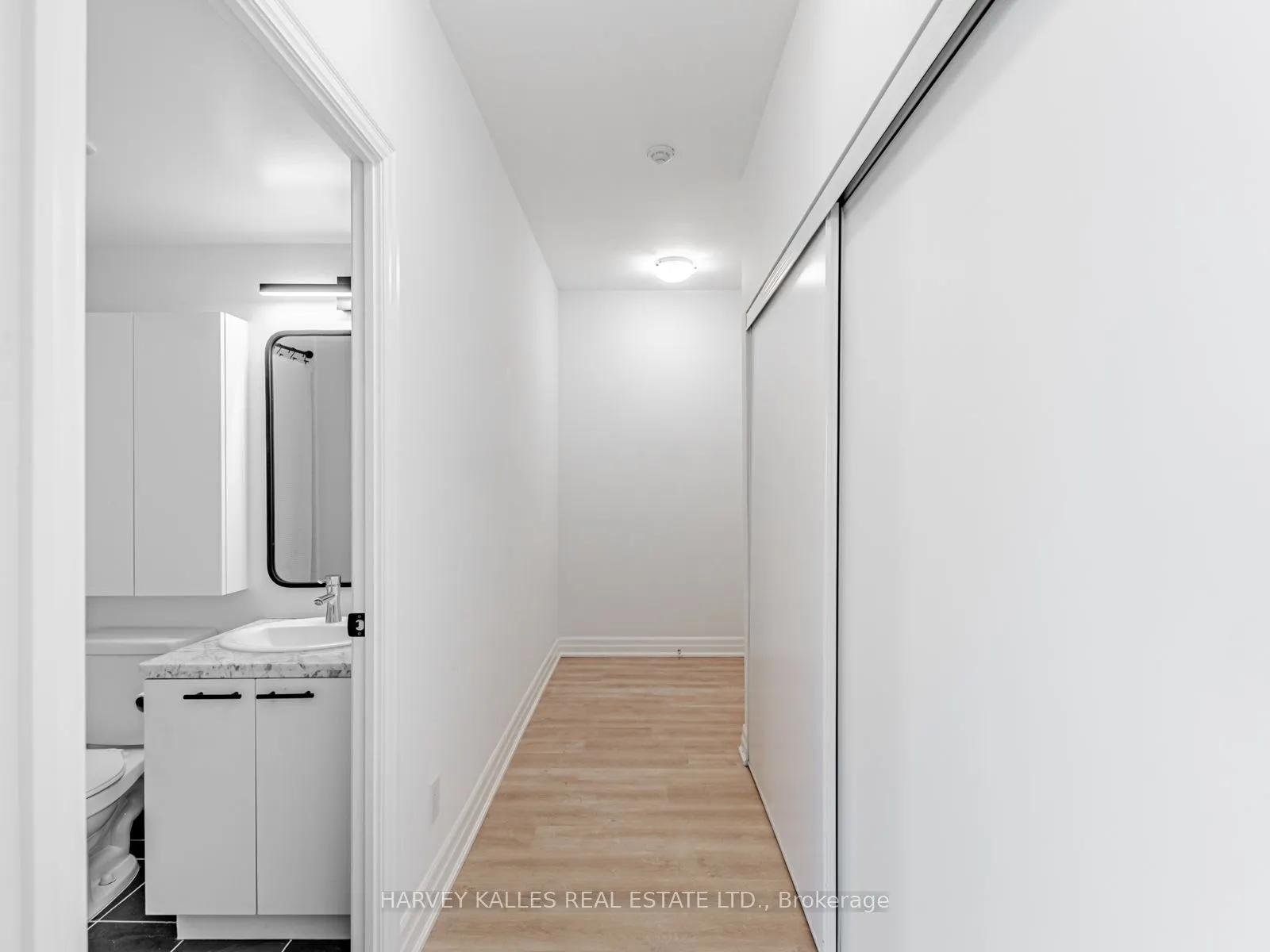 500 St Clair Avenue W, #1003