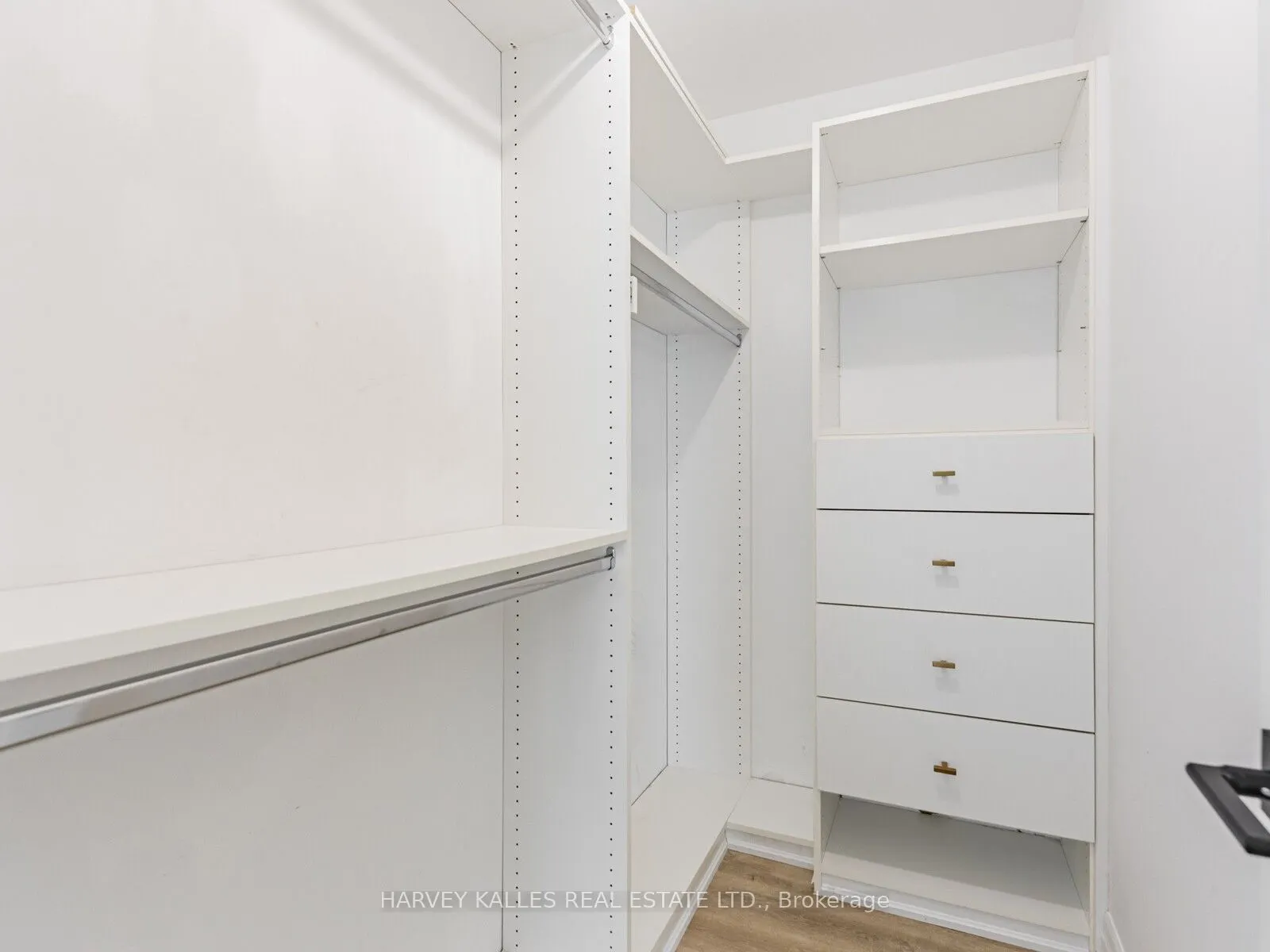 500 St Clair Avenue W, #1003