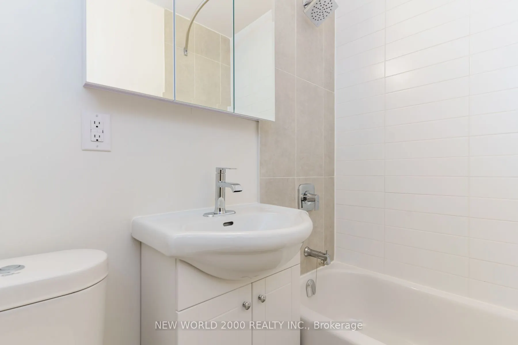 1220 Bayview Avenue, #203