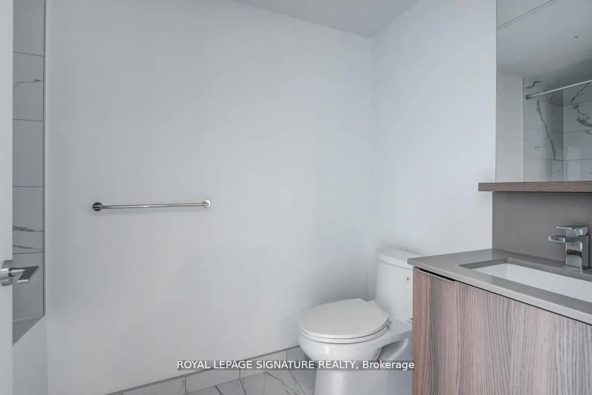 85 Wood Street, #2706