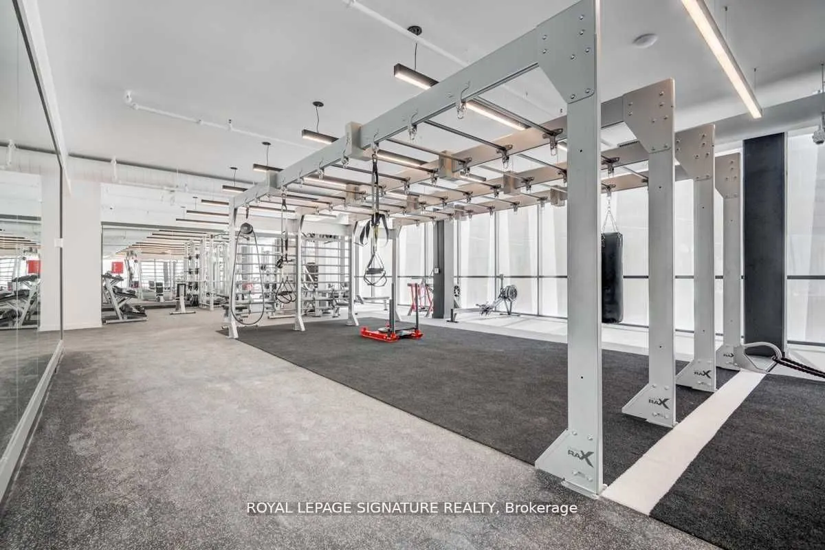 85 Wood Street, #2706