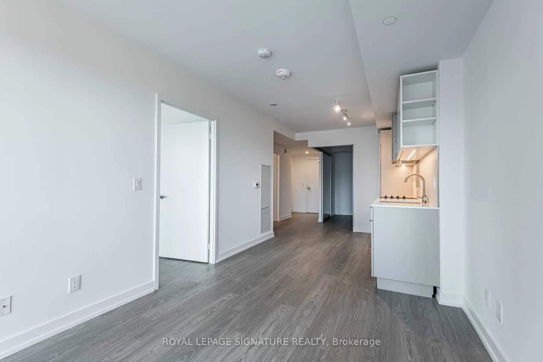 19 Western Battery Road, #503