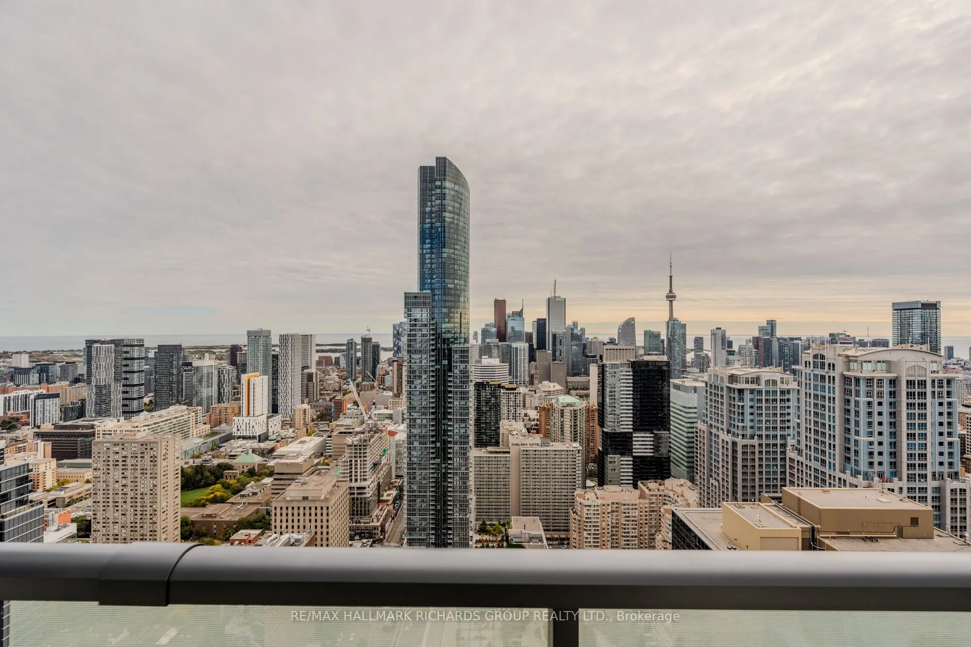15 Grenville Street, #10