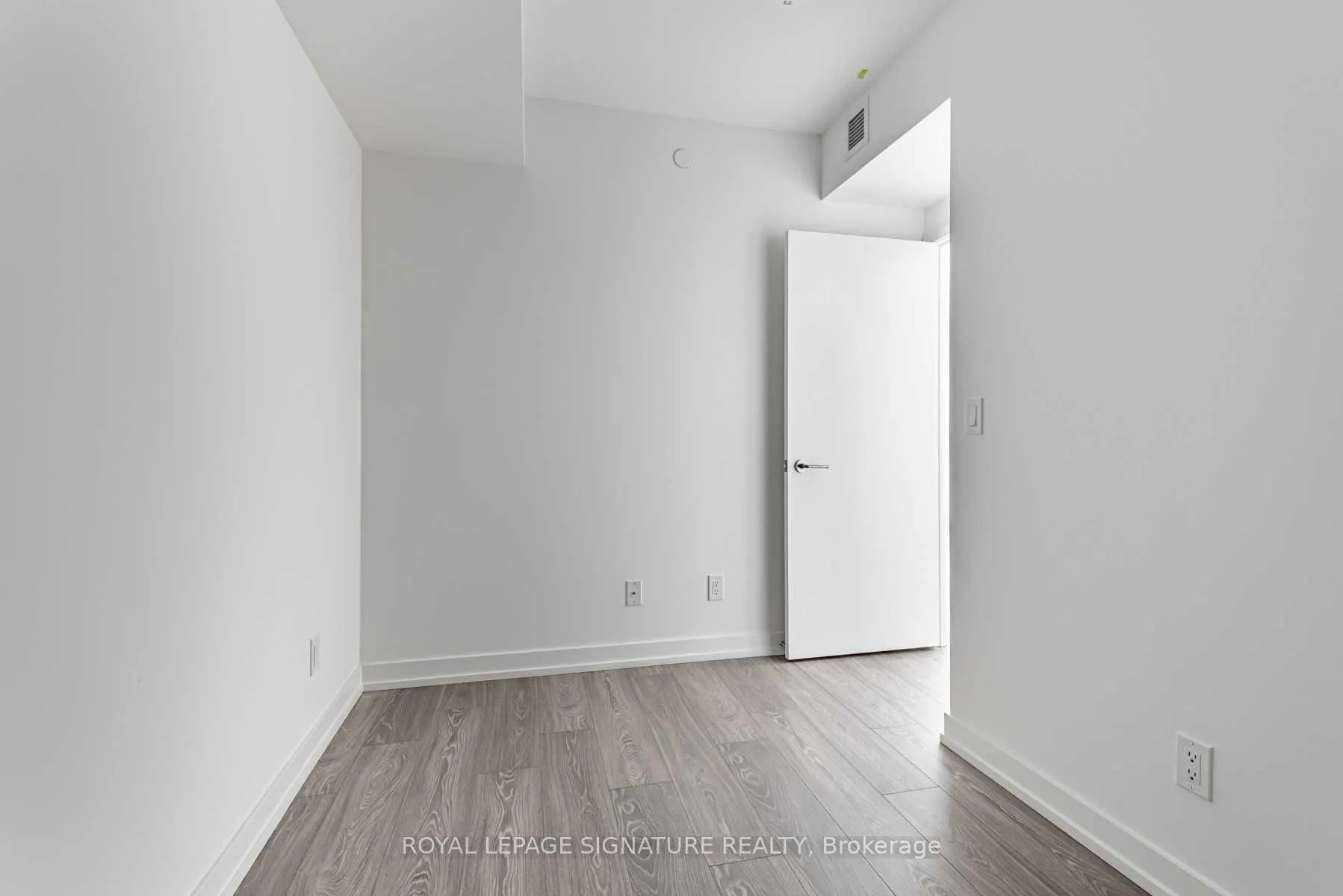 19 Western Battery Road, #301