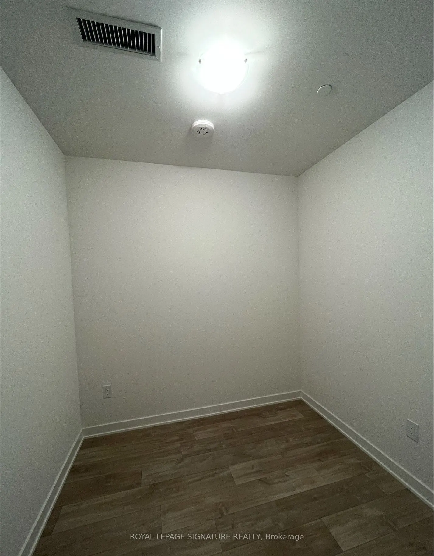 60 Princess Street, #1032 SE