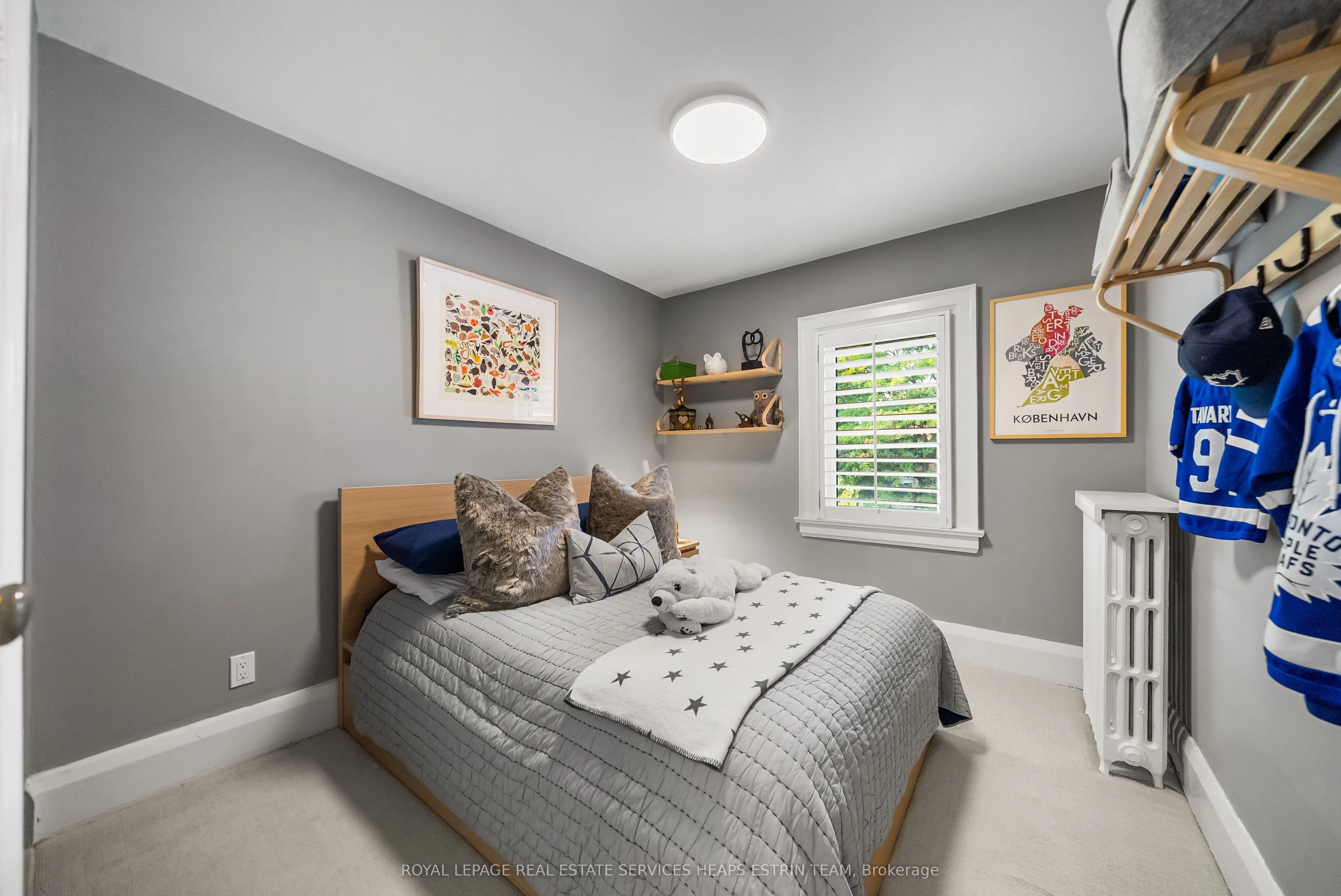 26 MacNaughton Road