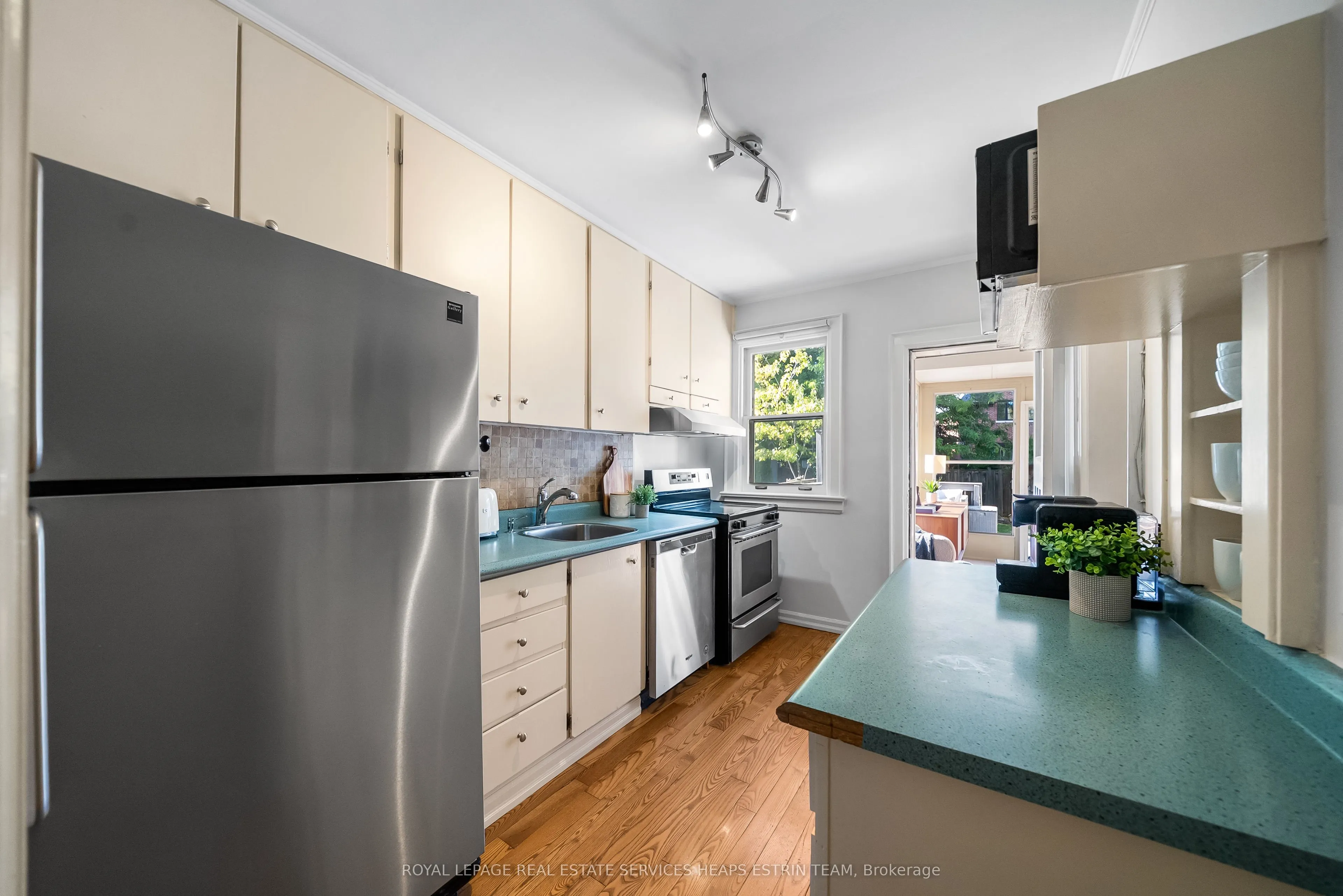 26 MacNaughton Road