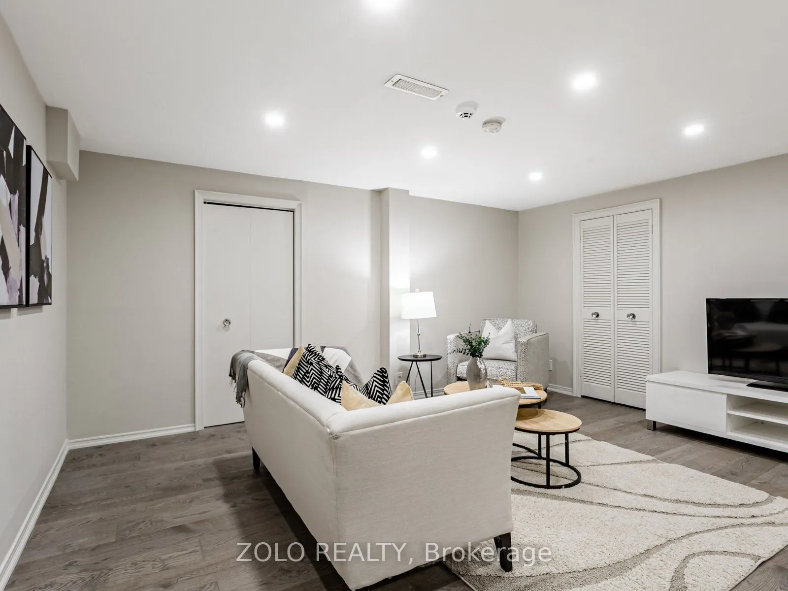 10 Walker Avenue, #109