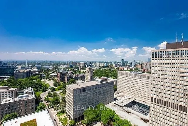 832 Bay Street, #2903