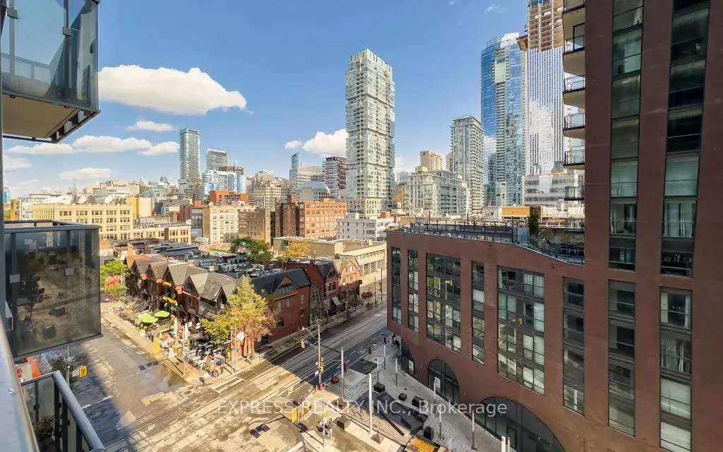 295 Adelaide Street W, #907