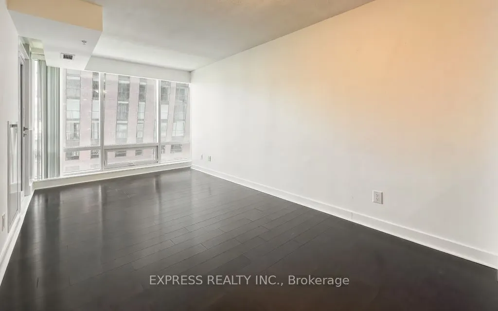 295 Adelaide Street W, #907