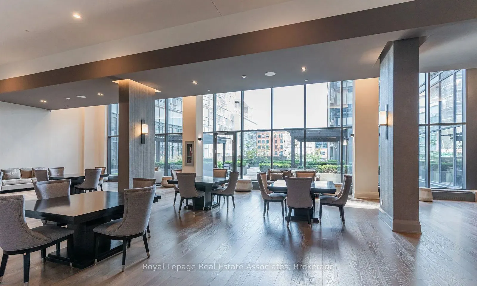 460 Adelaide Street E, #2012