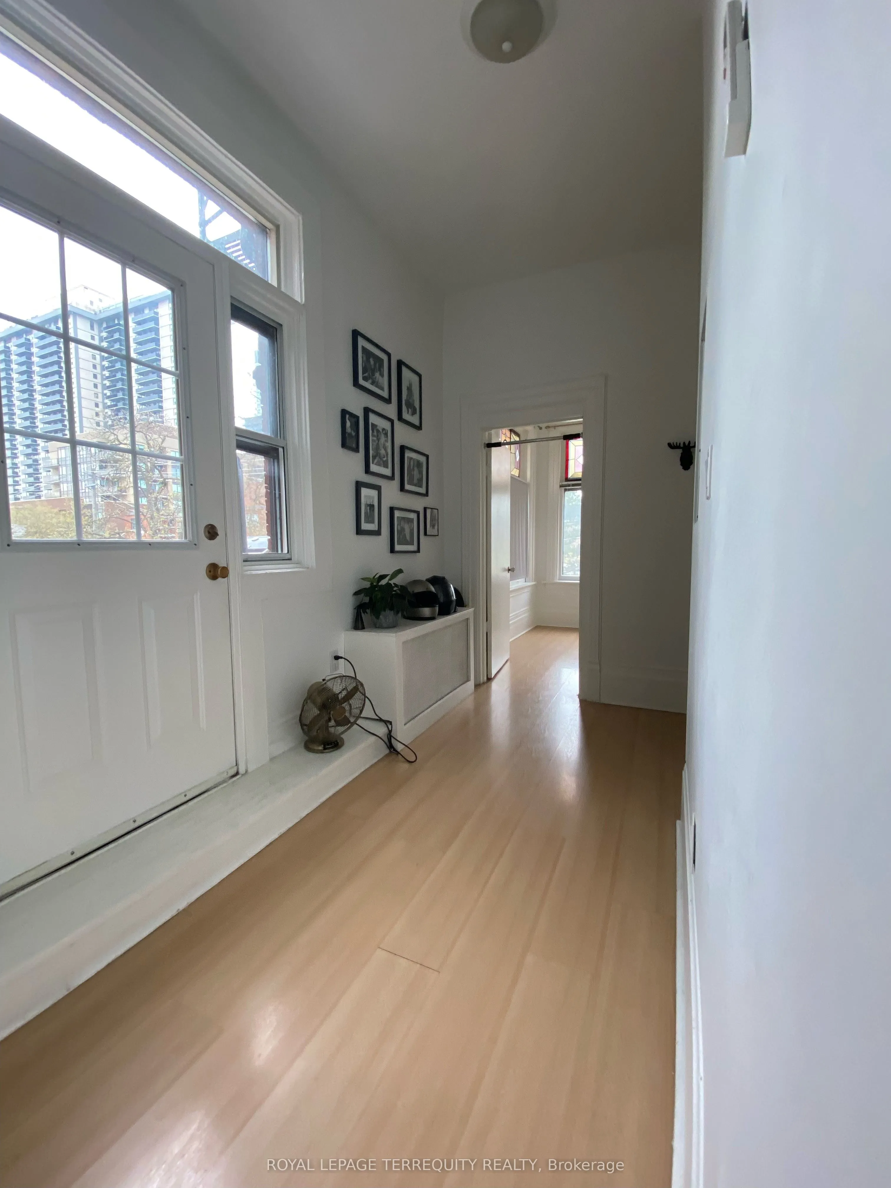 42 Keewatin Avenue, #2nd Floor