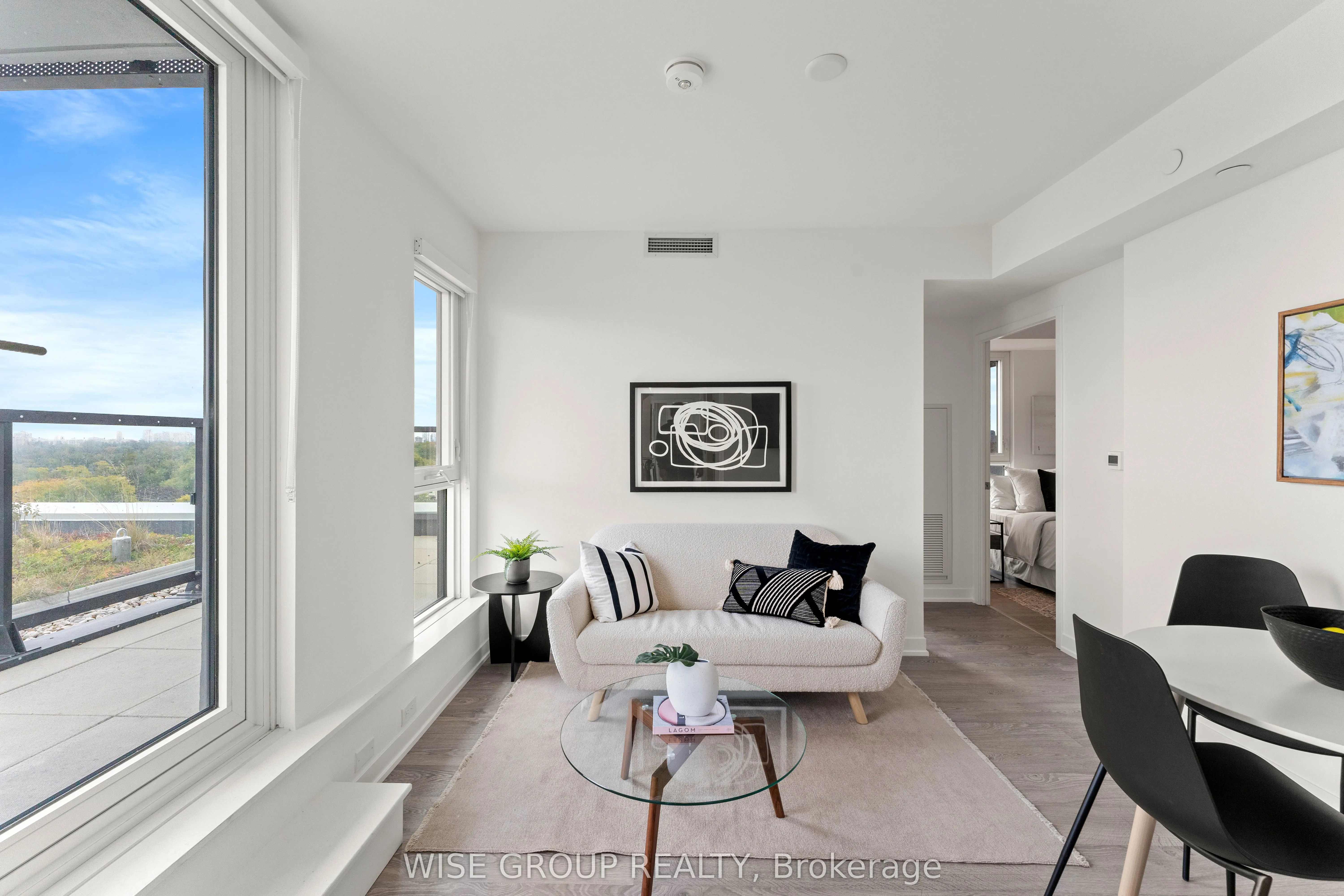 500 Wilson Avenue, #906