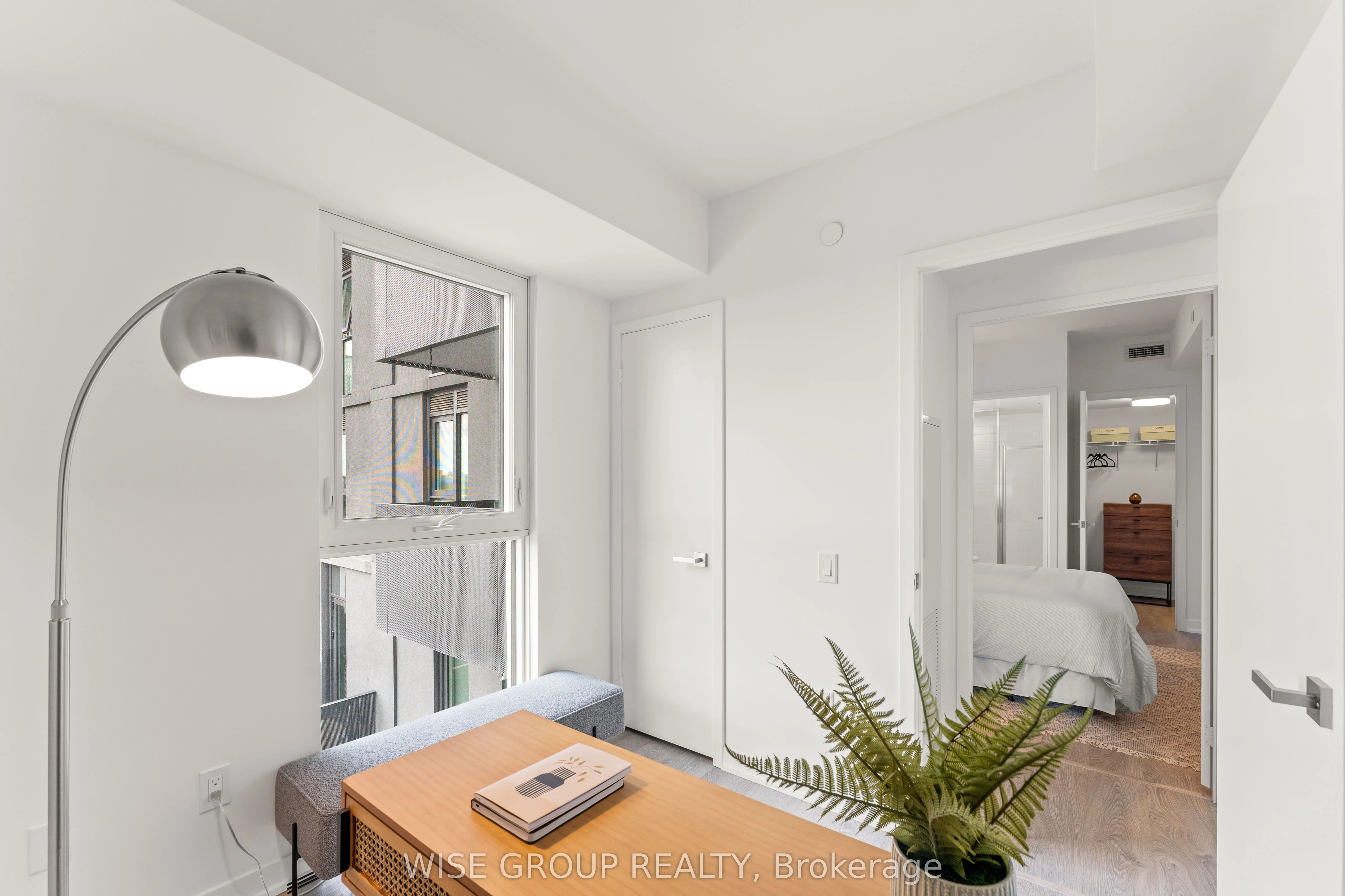 500 Wilson Avenue, #906