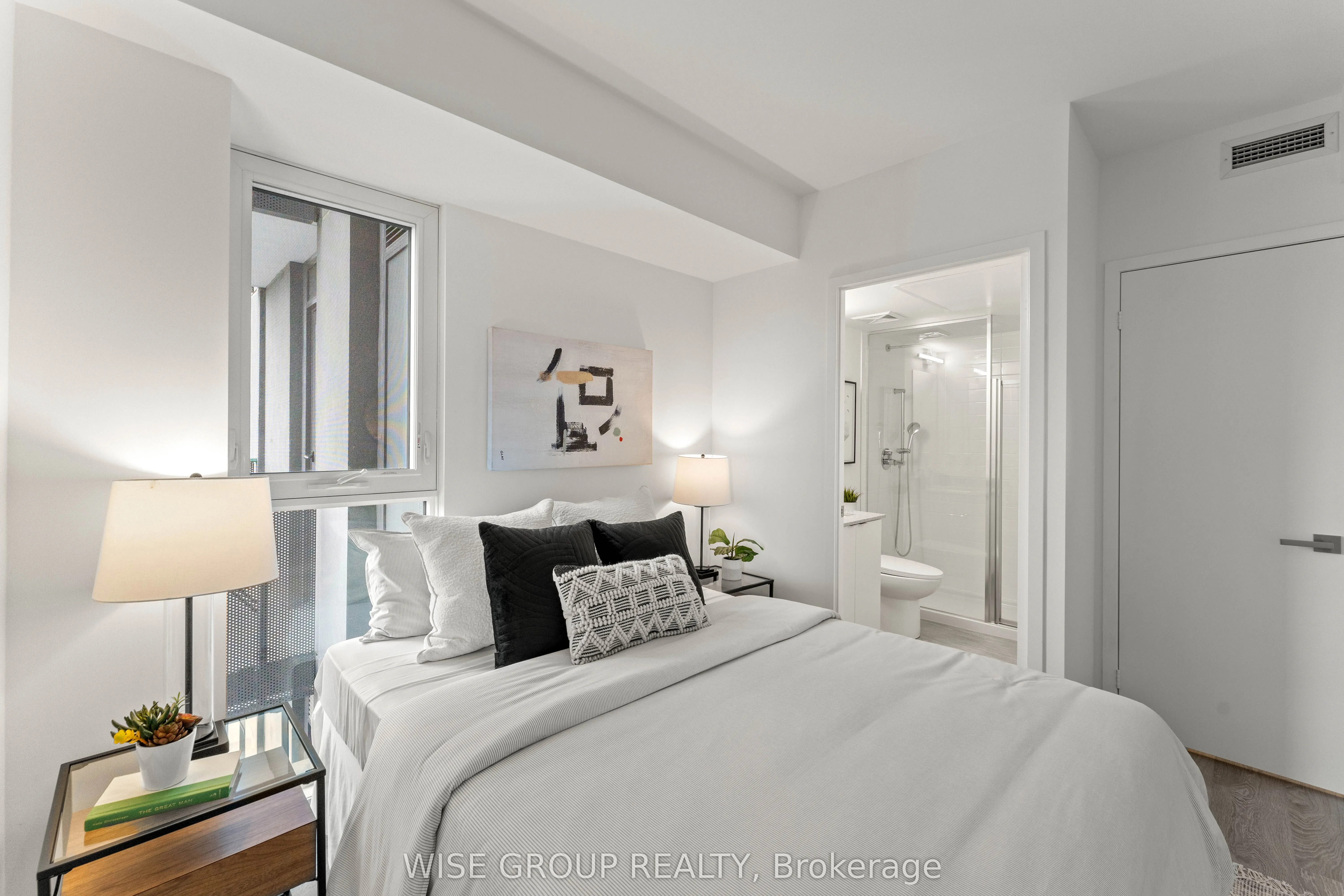 500 Wilson Avenue, #906