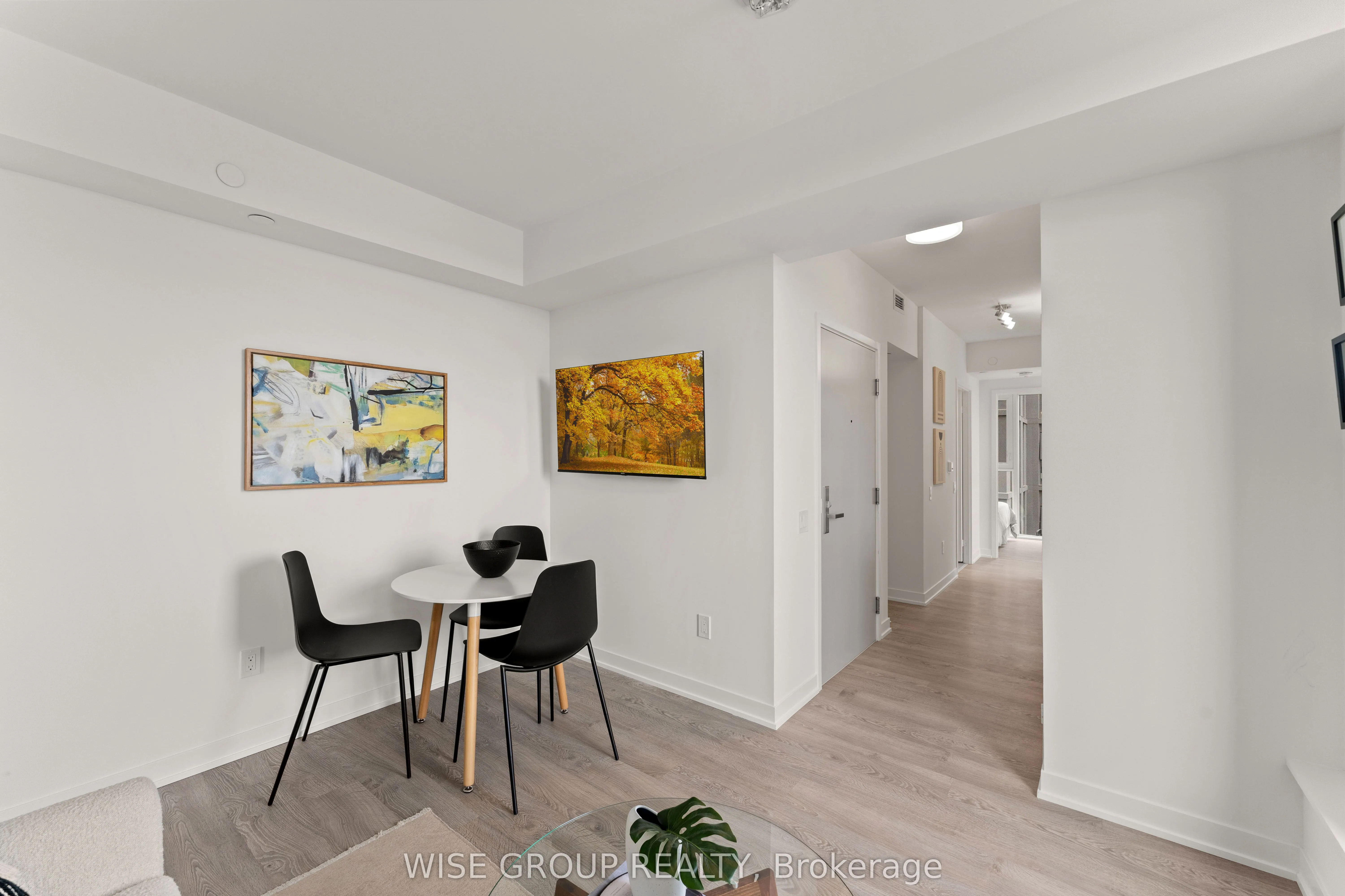 500 Wilson Avenue, #906