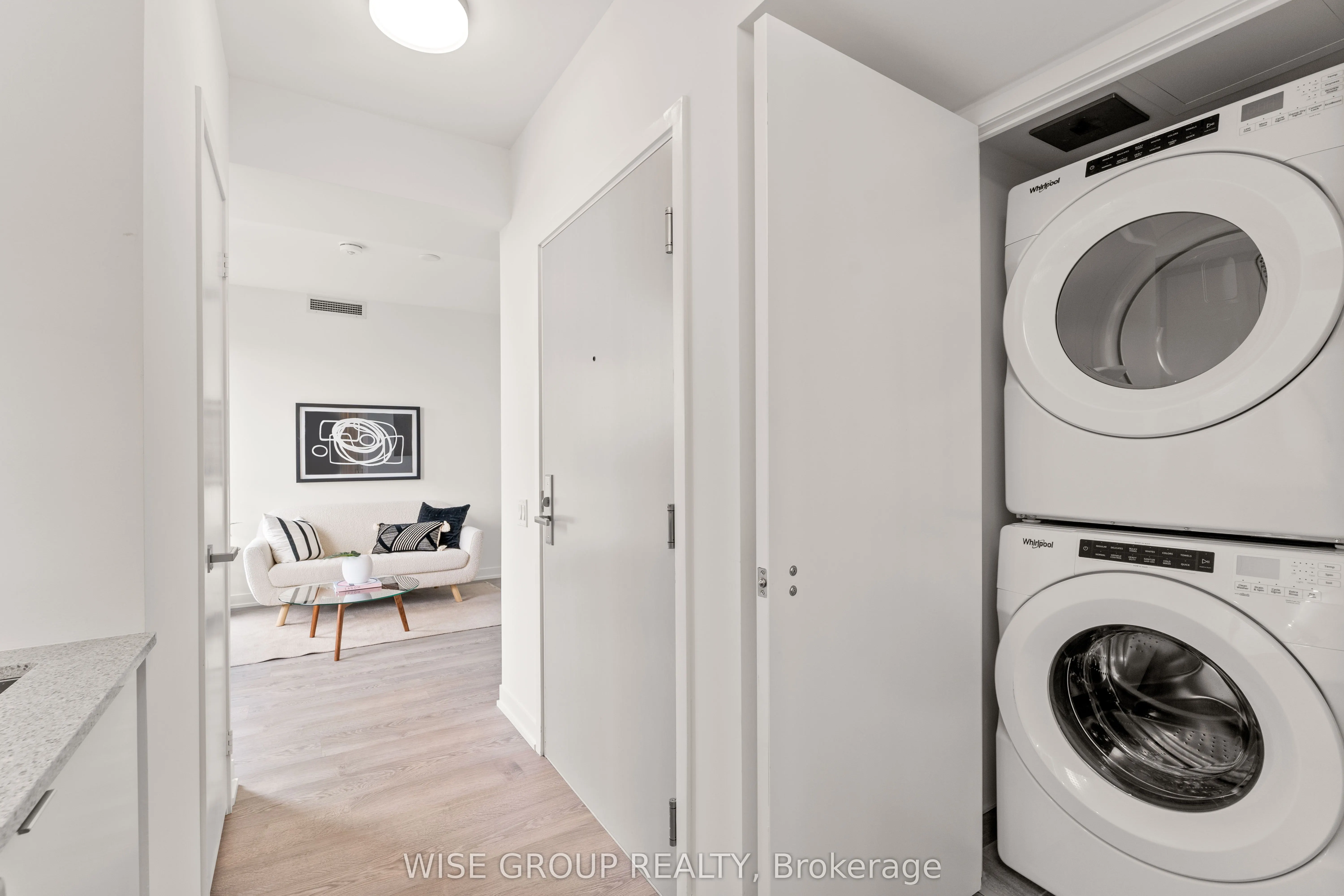 500 Wilson Avenue, #906