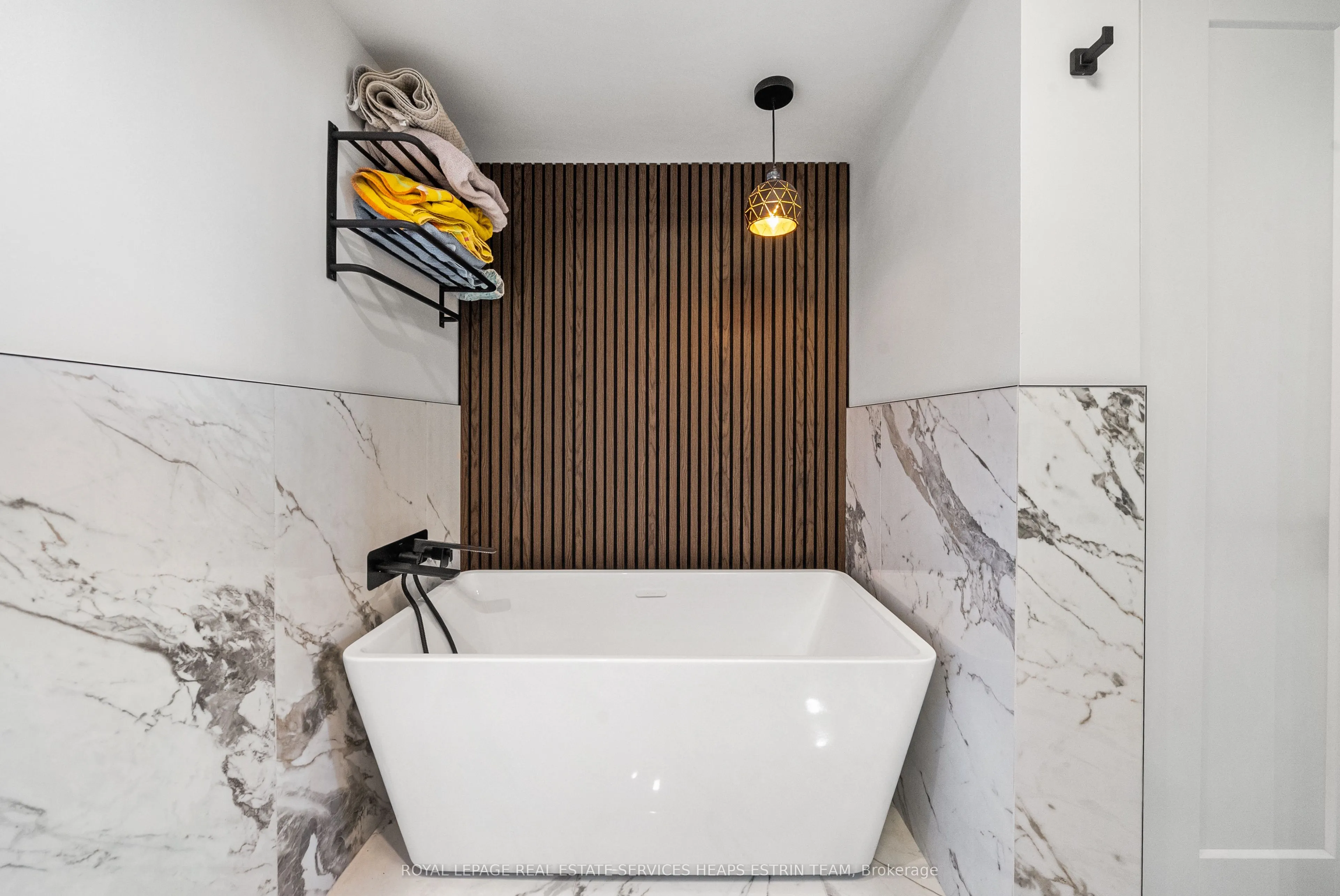 10 Torresdale Avenue, #1406