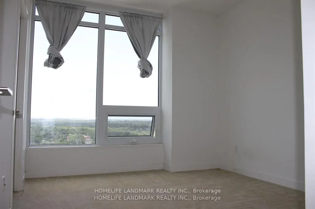 121 Mcmahon Drive, #2517