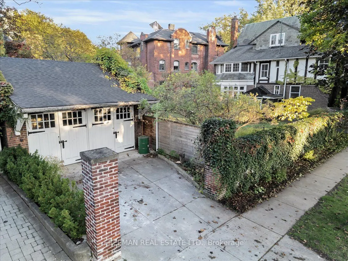 74 Chestnut Park Road