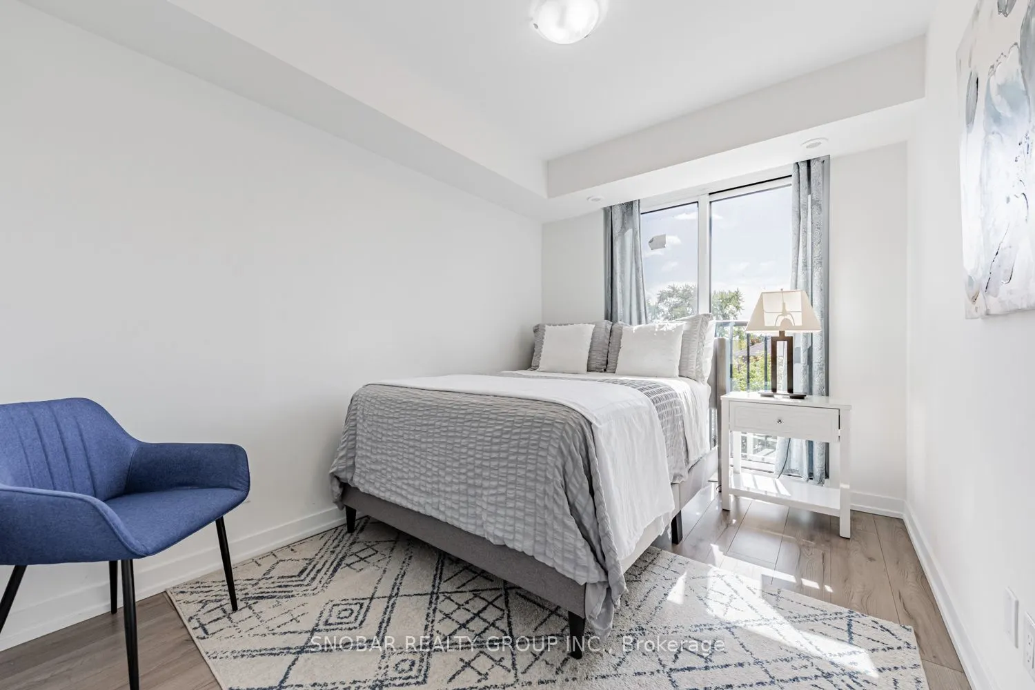 861 Sheppard Avenue W, #1