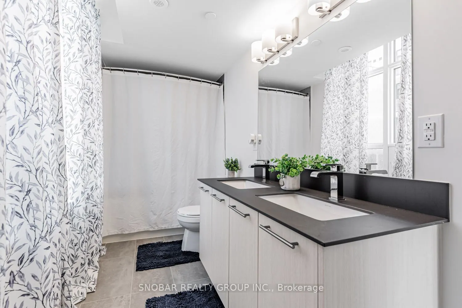 861 Sheppard Avenue W, #1