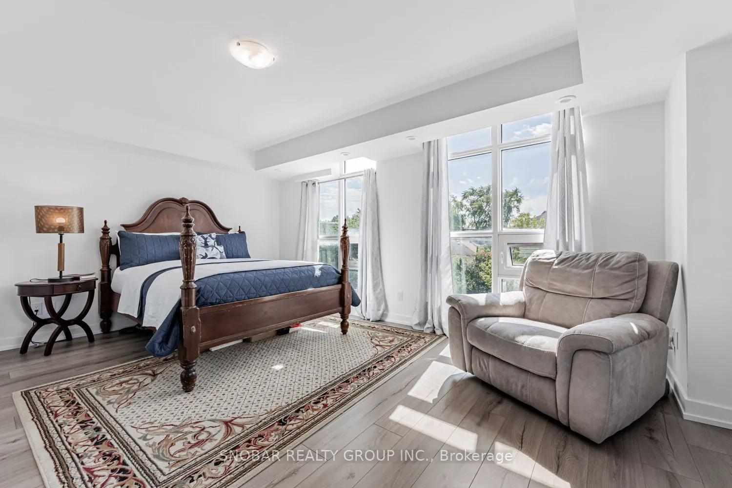 861 Sheppard Avenue W, #1