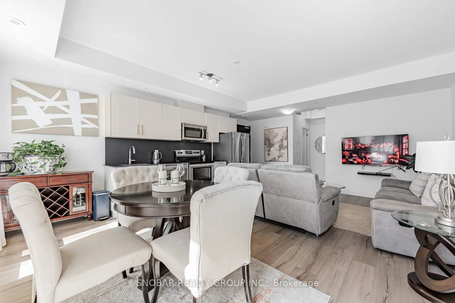 861 Sheppard Avenue W, #1