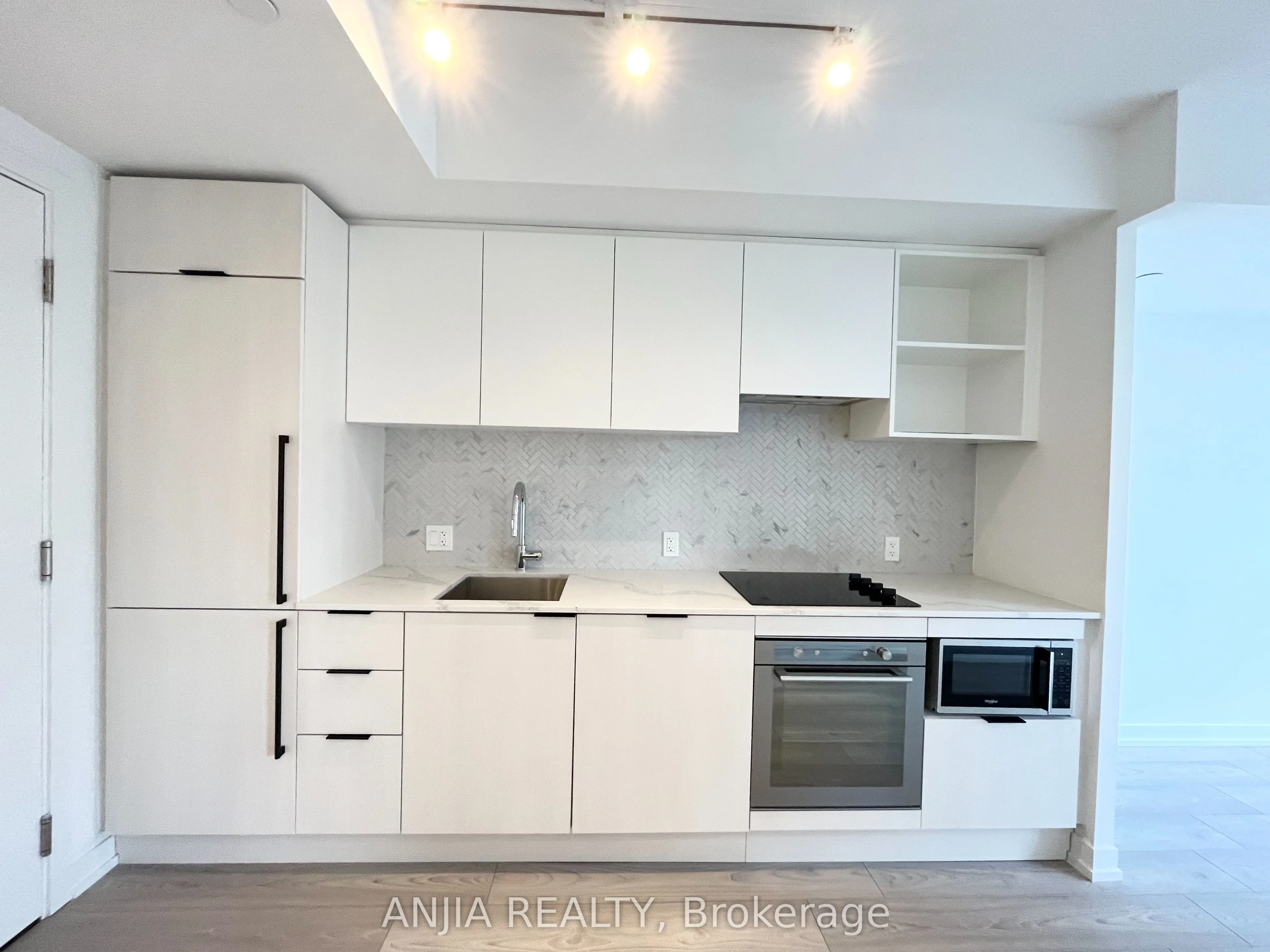 82 DALHOUSIE Street, #1116