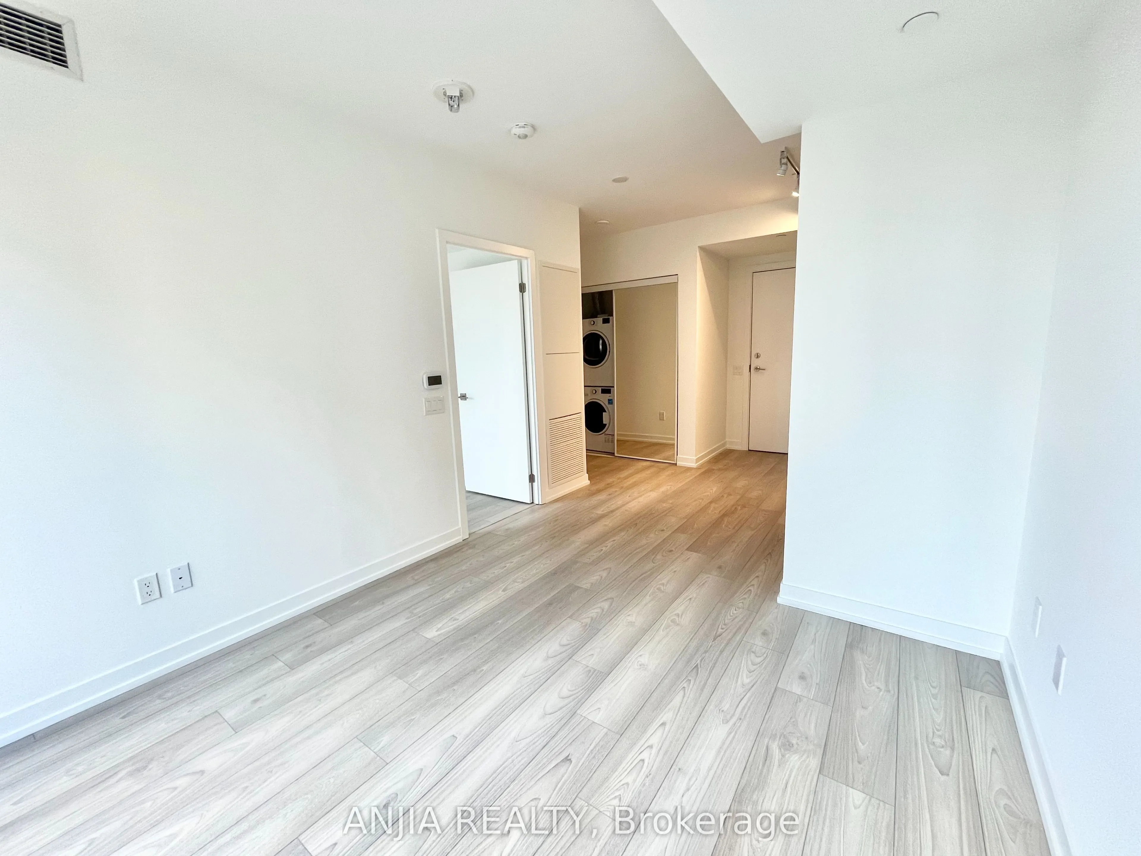 82 DALHOUSIE Street, #1116