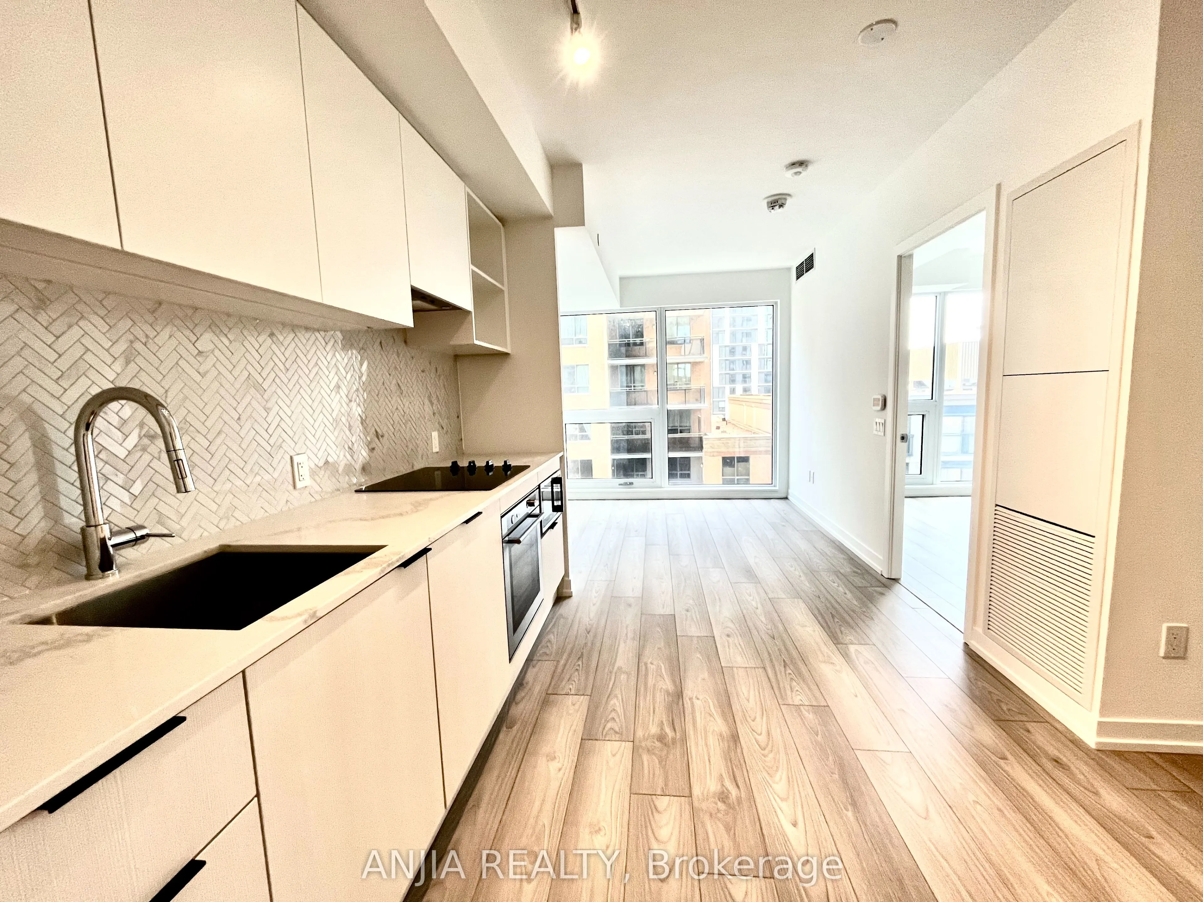 82 DALHOUSIE Street, #1116