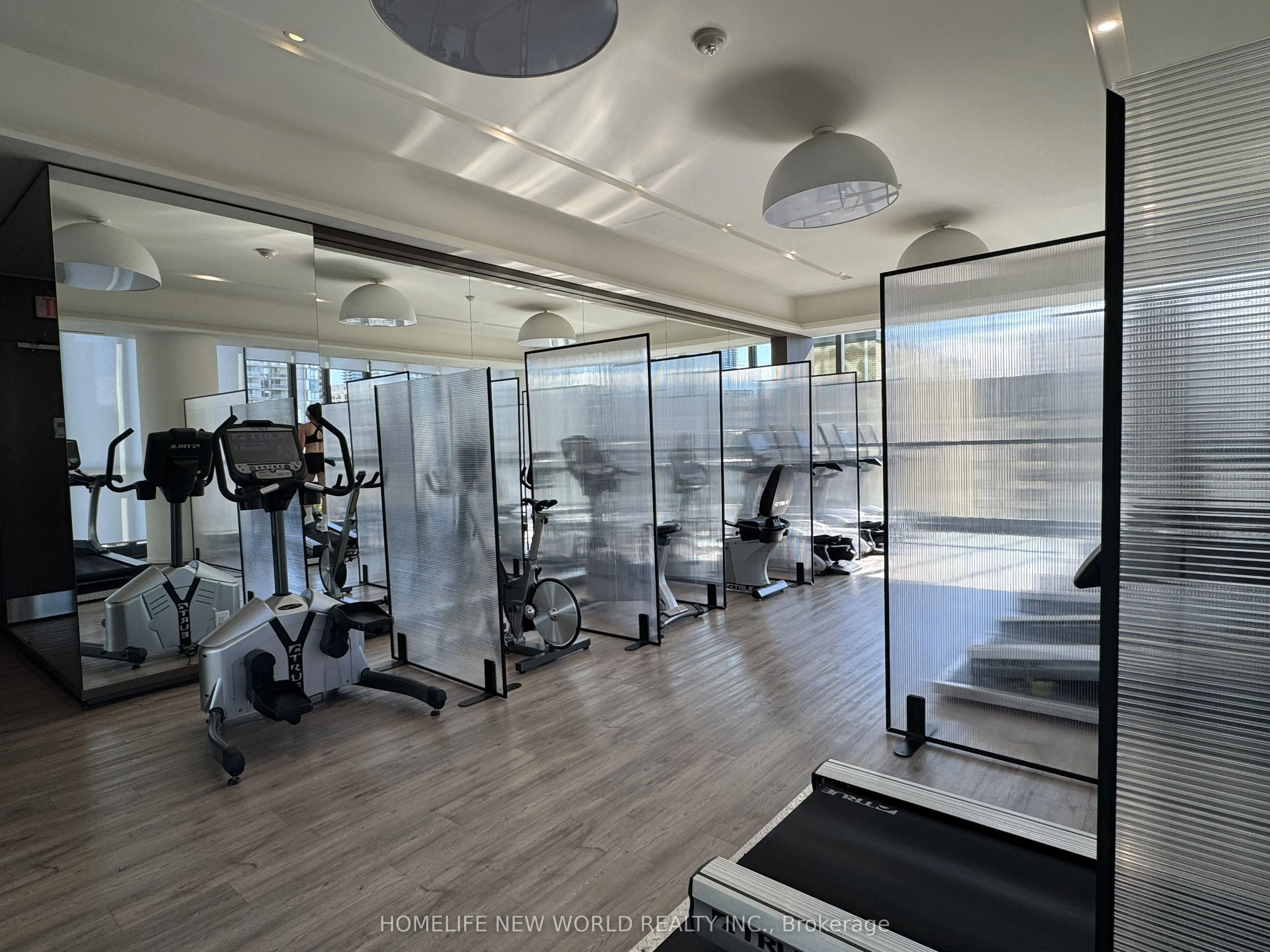 101 Charles Street E, #607