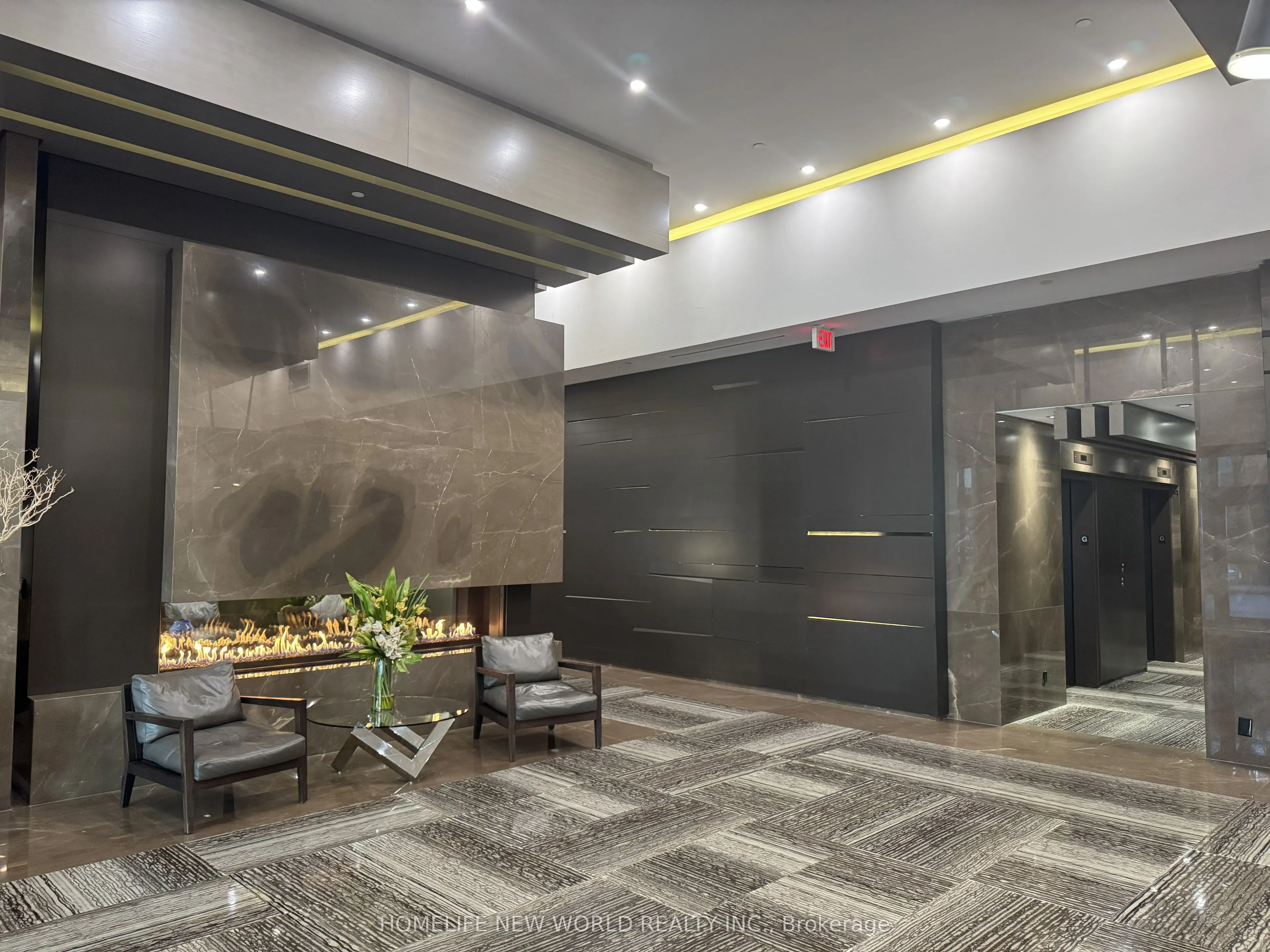 101 Charles Street E, #607