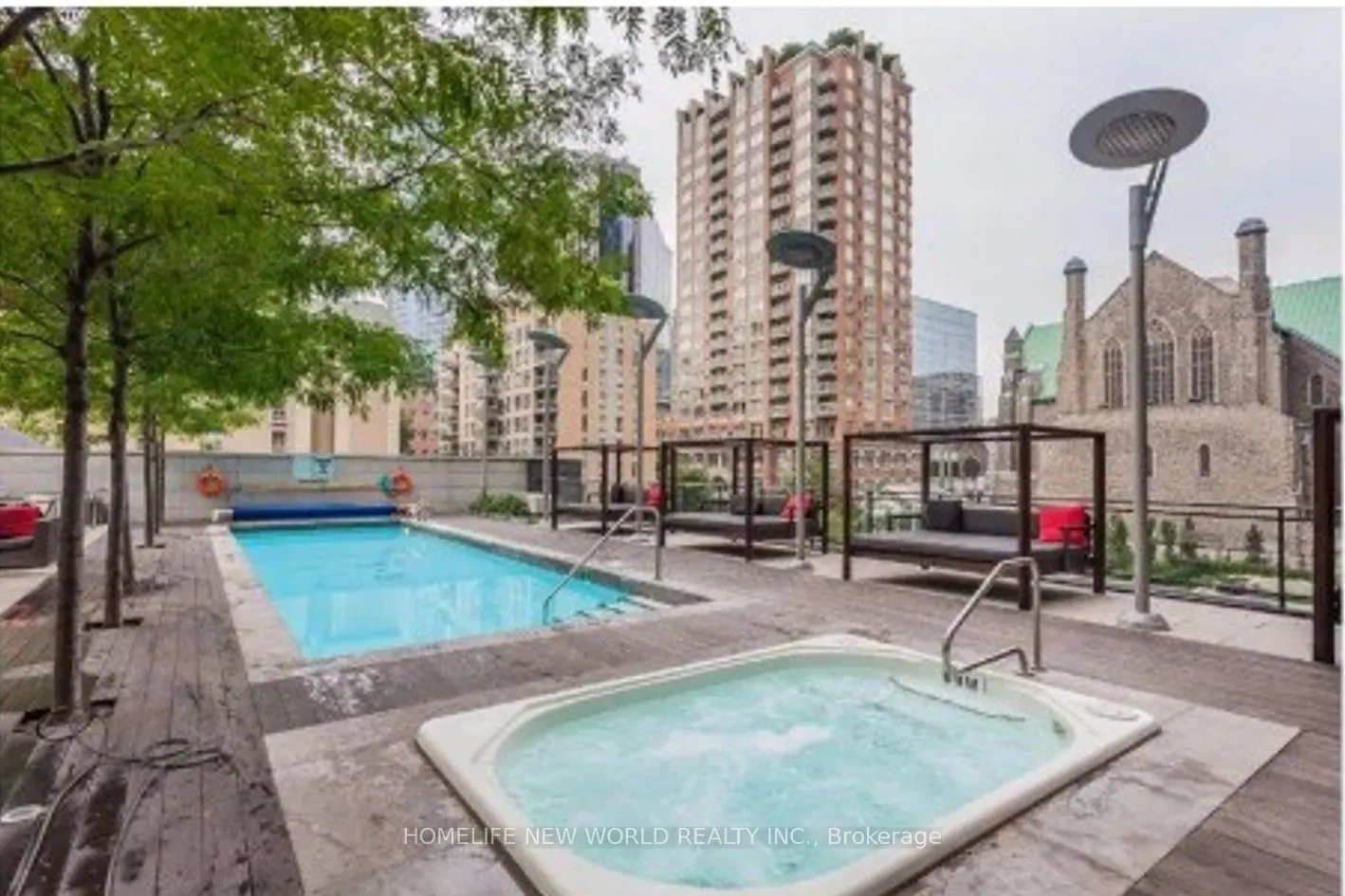 101 Charles Street E, #607