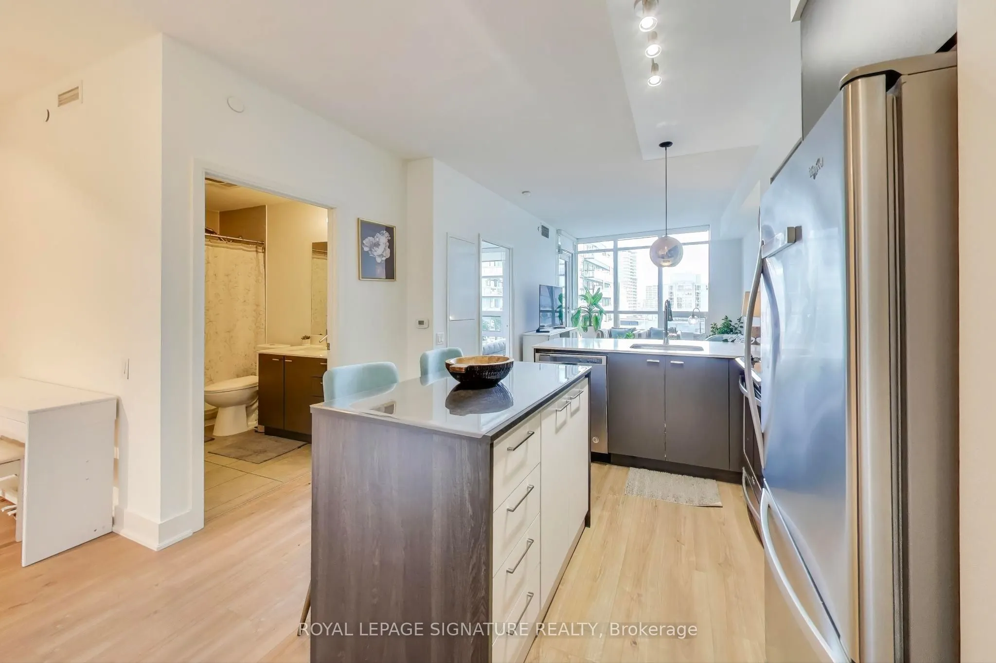 30 Roehampton Avenue, #1101