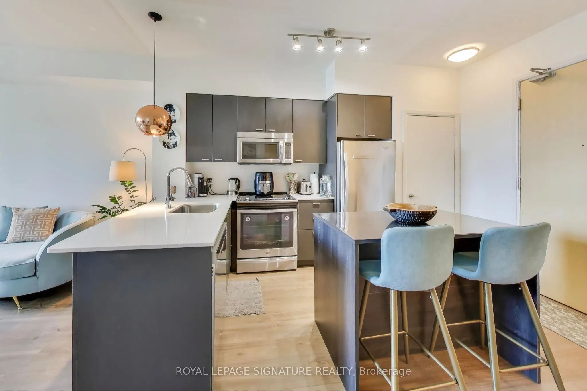 30 Roehampton Avenue, #1101