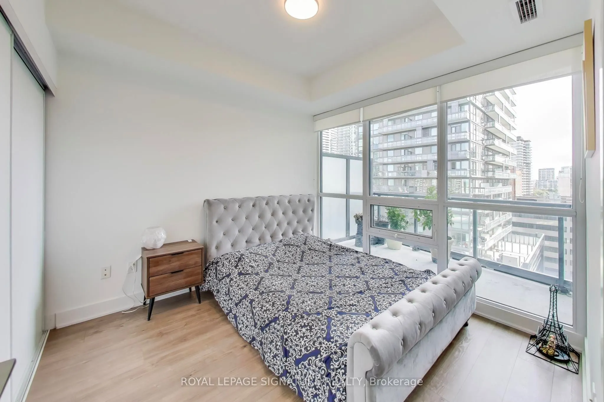 30 Roehampton Avenue, #1101