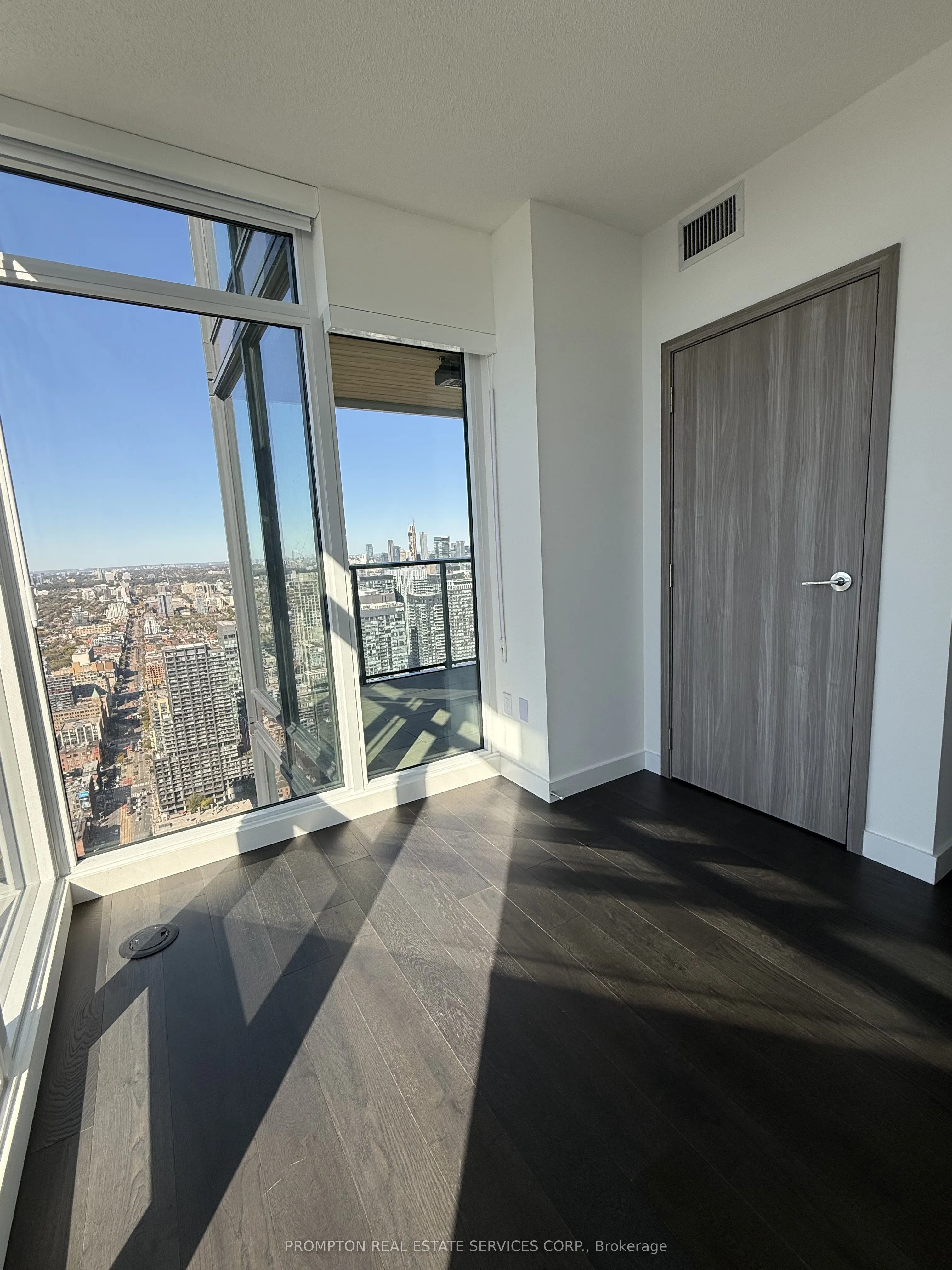 3 Concord Cityplace Way, #6902