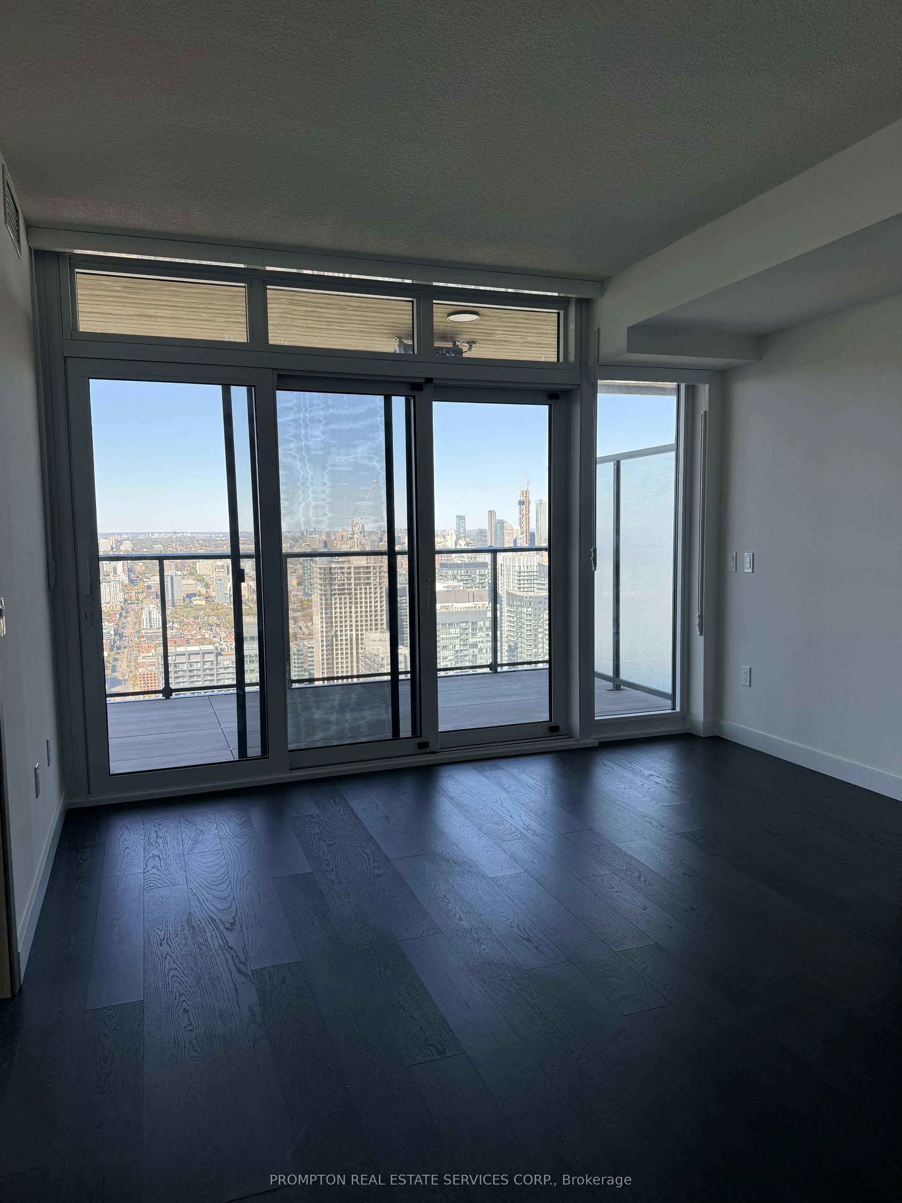 3 Concord Cityplace Way, #6902