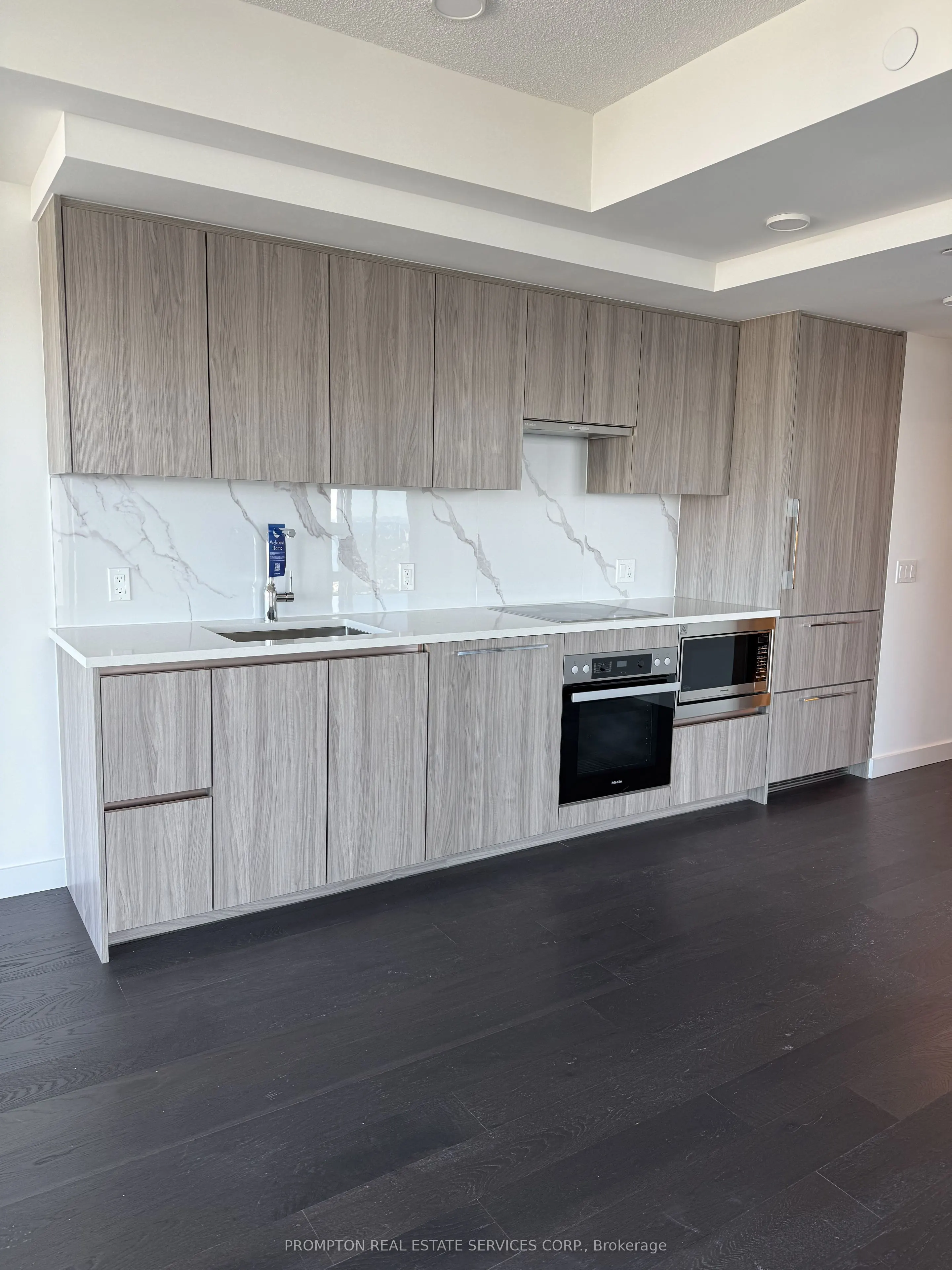 3 Concord Cityplace Way, #6902