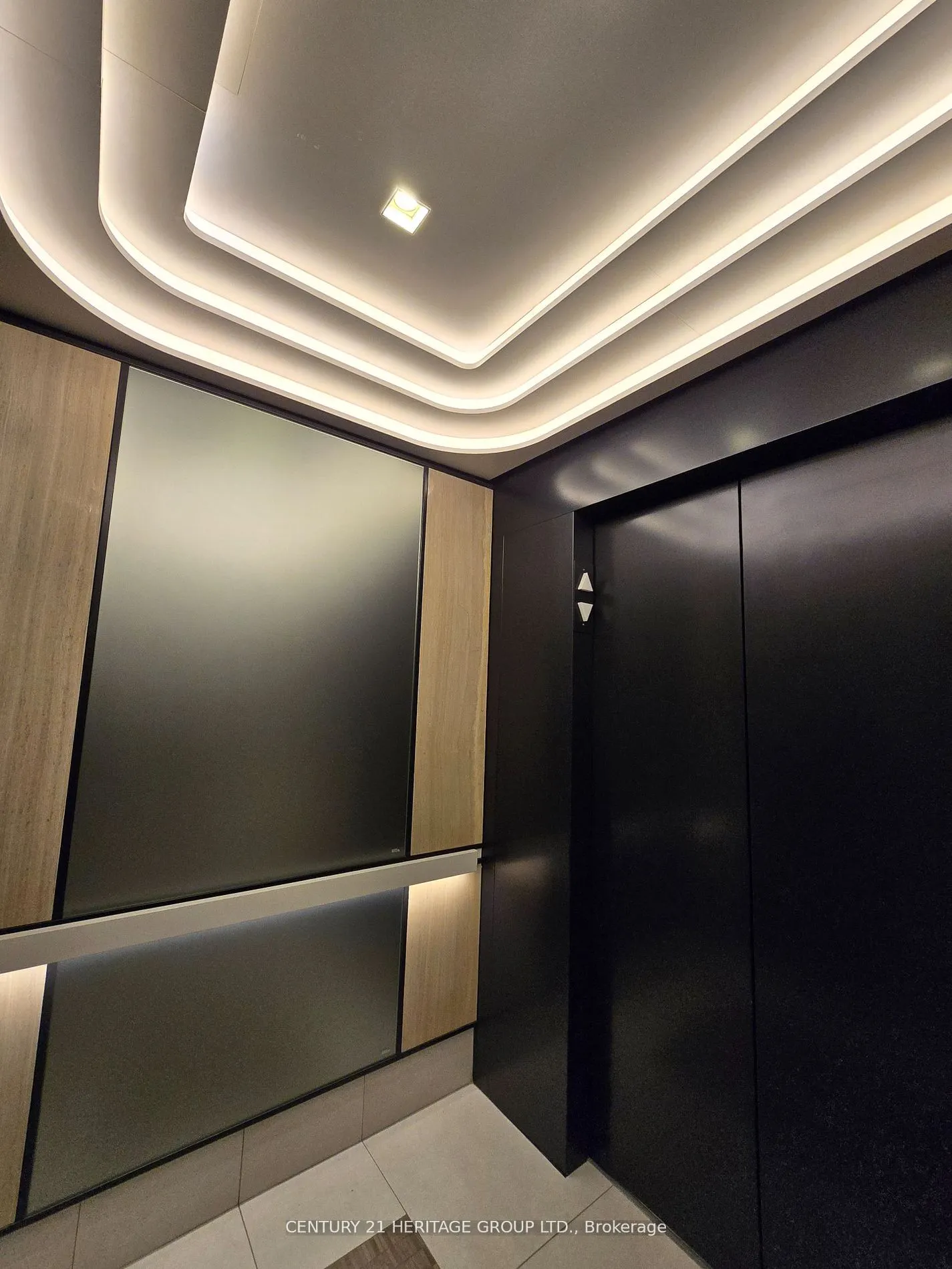 2020 Bathurst Street, #1805