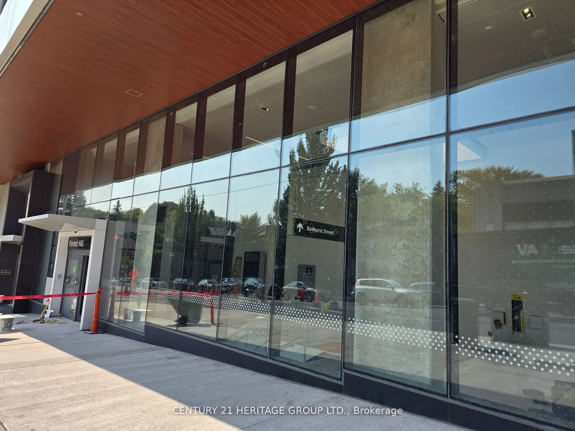 2020 Bathurst Street, #1805