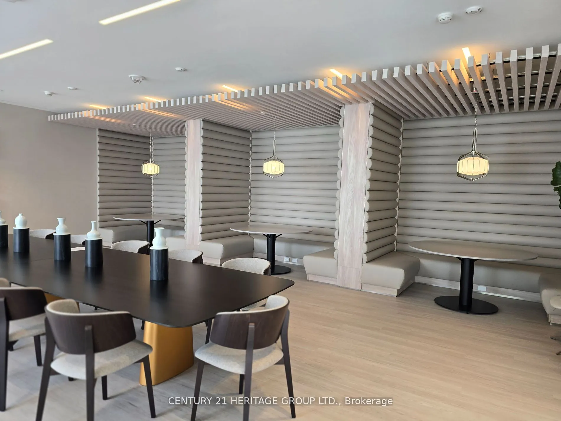 2020 Bathurst Street, #1805