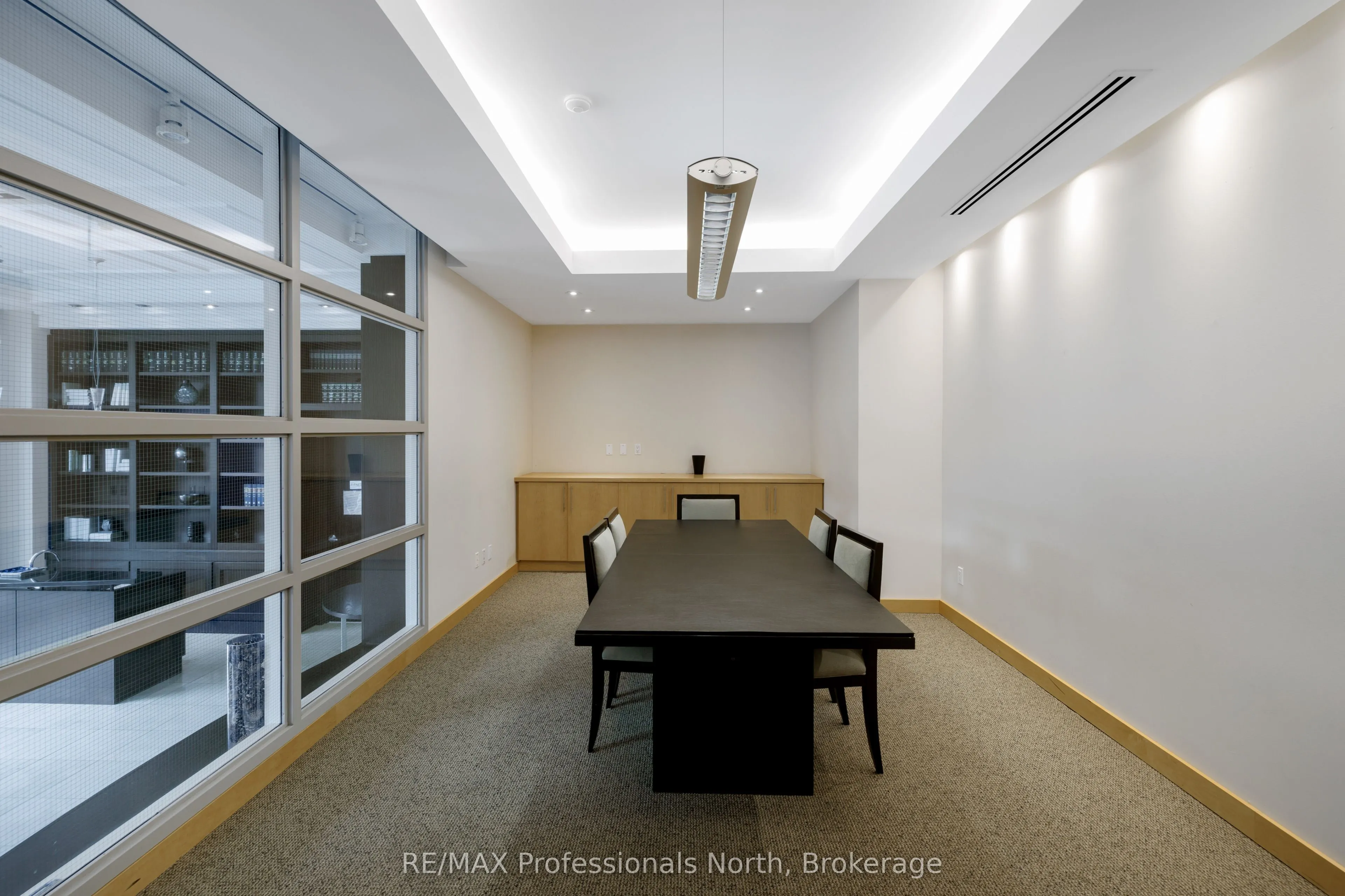 562 Eglinton Avenue E, #404