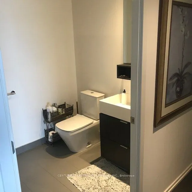 5 Soudan Avenue, #2911