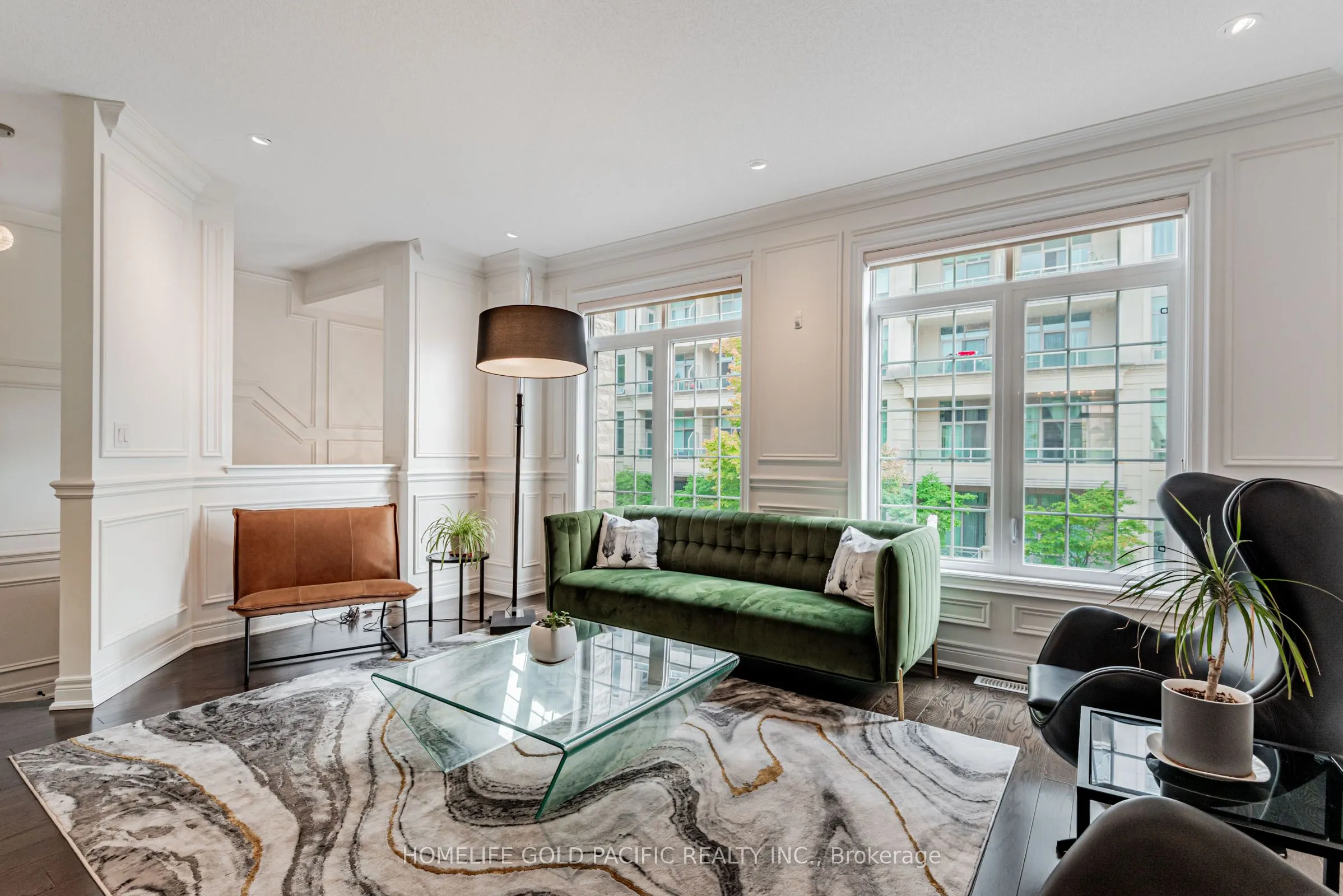 27 Bloorview Place, #17