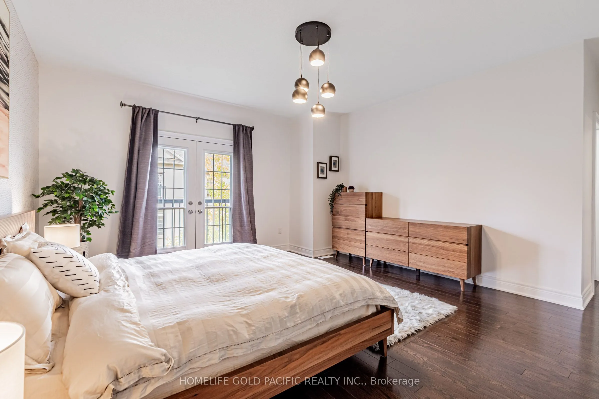 27 Bloorview Place, #17