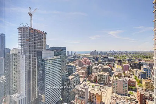 101 Peter Street, #3710