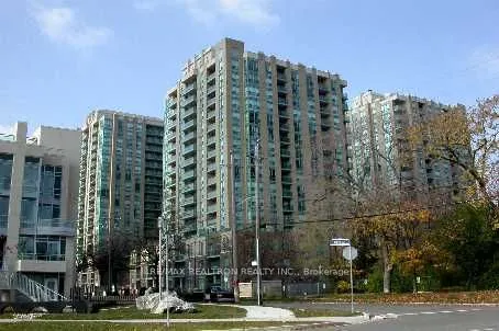 18 Parkview Avenue, #1906